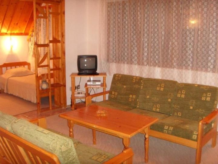 Отель Family Hotel Markony Пампорово-18